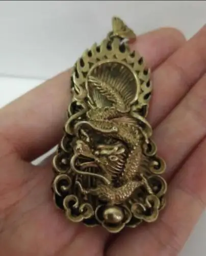 Маленькая подвеска в виде дракона из китайской старинной коллекции из чистой латуни
